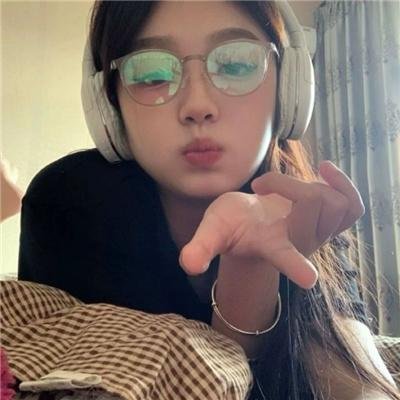 布劳涅森林的女人们